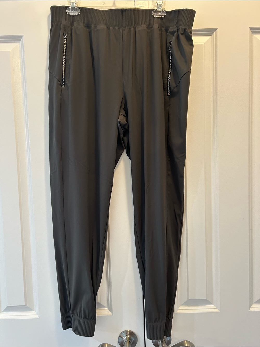 Athleta Cosmic Joggers XLT Gray